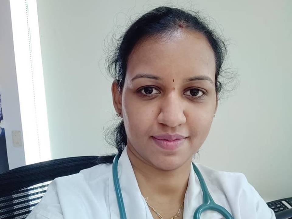 Dr Bhavya  Kandra